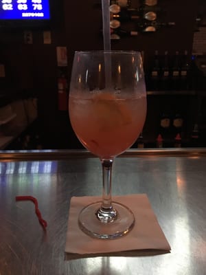 Champagne sangria, a MUST have!