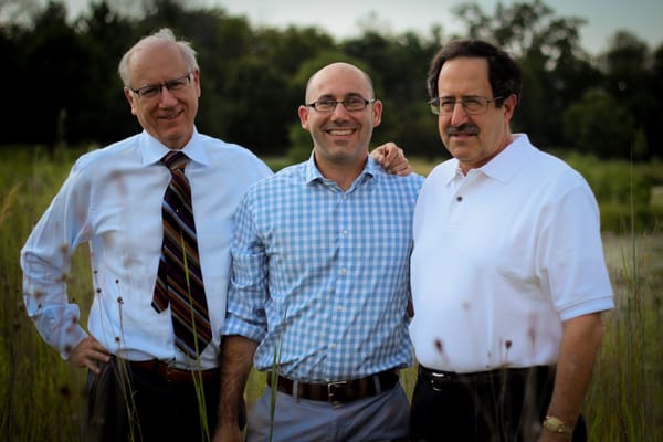 Dentist of Libertyville Dental Dr. Alan Weisz Dr. Sam Weisz Dr. Carl Katz caring family and cosmetic dentist