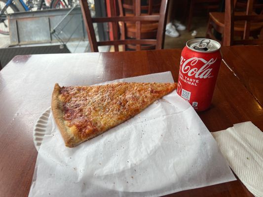 $5 lunch special; 2 plain slices and soda