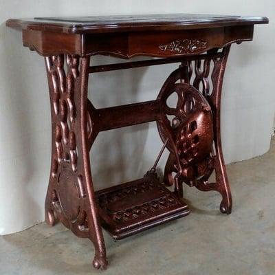 "SINGER" Table