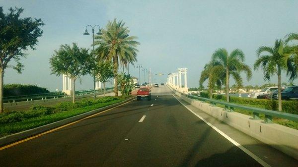 Eastbound on Treasure Island Causeway just before the bridge