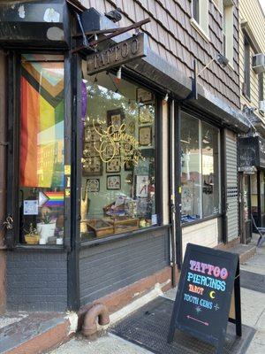 Storefront of Subversive Tattoo & Tarot