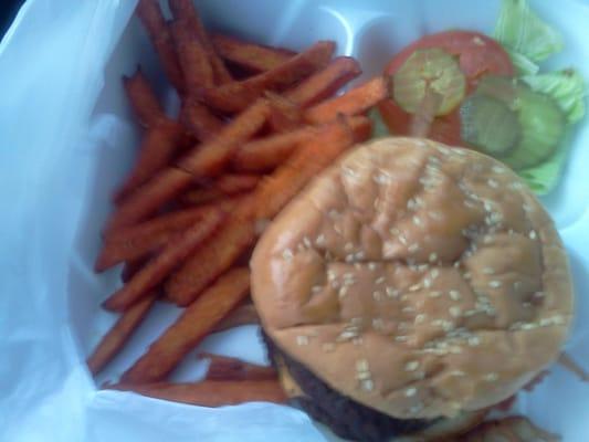 Huddle Burger w/bacon (3 of 5 rating) and a side of sweet potato fries (4 of 5)