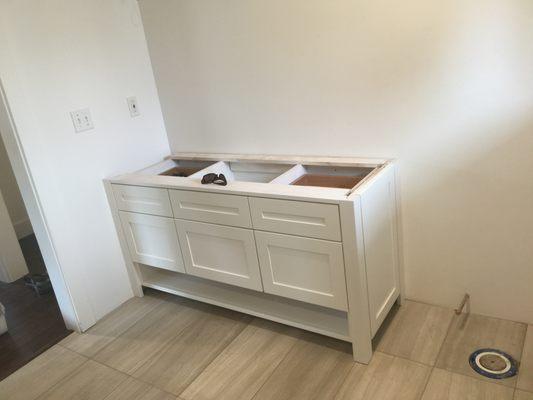 Custom White Vanity - Honolulu