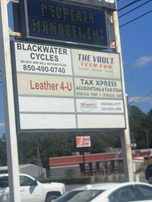 Blackwater cycles signage