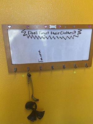 A spot to place your pets leash & collar/harnesses while they're getting groomed.