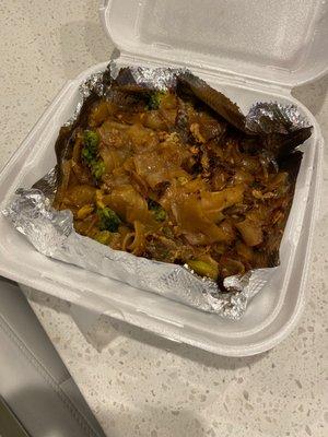 Pad See Eew beef