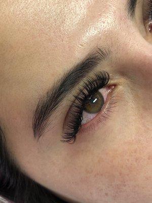 Volume lash Extensions