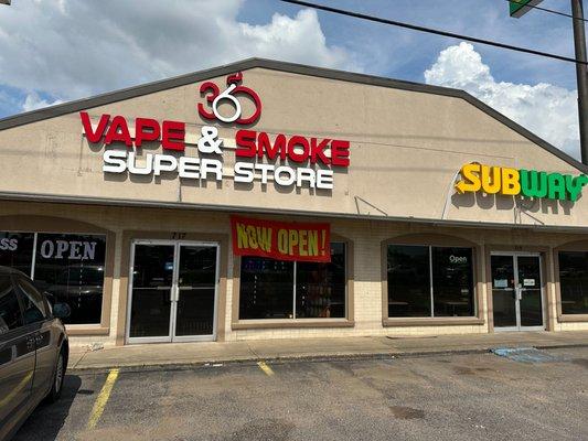 360 Vape & Smoke Super Store