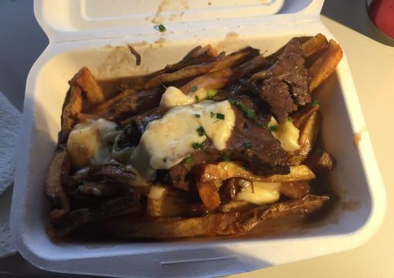 Red wine braised short rib poutine.