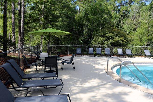 Riverwood Apartment Homes | Crestview, FL