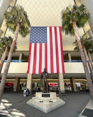 John Wayne Statue