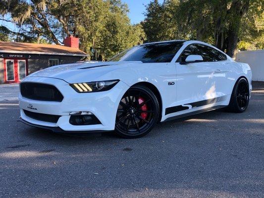 2015 Ford Mustang 2dr Fastback GT Premium W/ Proch... $30,790