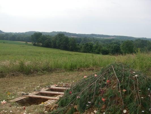 Natural burial are simple and beautiful.