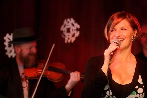 Danielle Reich & Mark Seale. Photo by Pin Lim/Forest Photography.