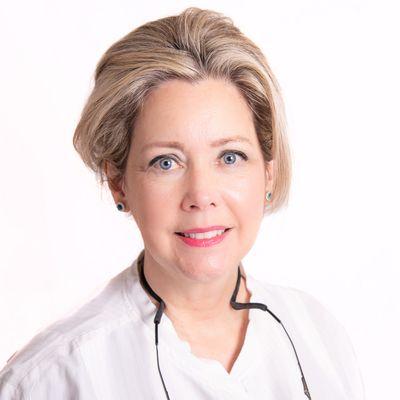 Dr. Carolyn Belke