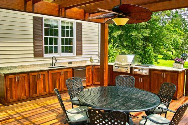 Custom Outdoor Kitchen