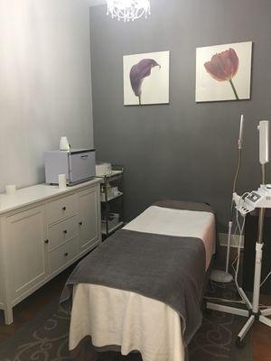 We have three beautiful treatment rooms available. Our skincare room is elegant, simple and clean to keep your mind at ease.