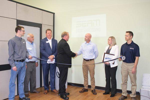 SEAM 2016 Sioux Falls Chamber of Commerce Ribbon Cutting