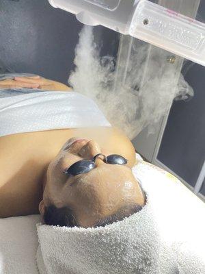 Elizabeth's beautiful client having a relaxing time in the steam right before a neck and shoulder massage.. :)