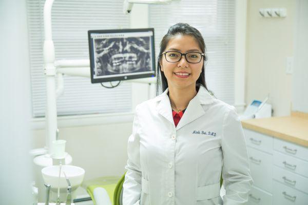 Dr. Minh Bui, Family Dentist. Trained at Tufts University School of Dental Medicine.