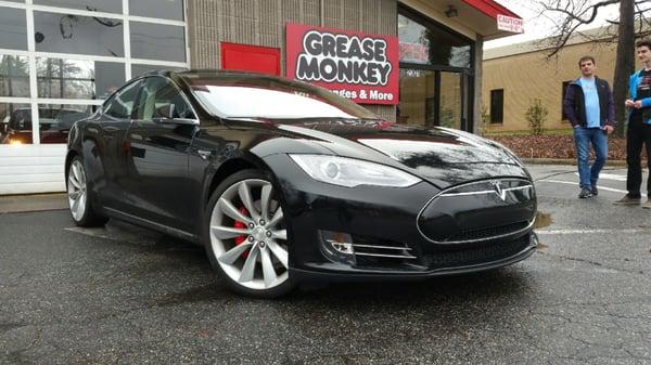 Just because you don't need an oil change, doesn't mean you don't need #GreaseMonkey.  Tesla, totally electric car!