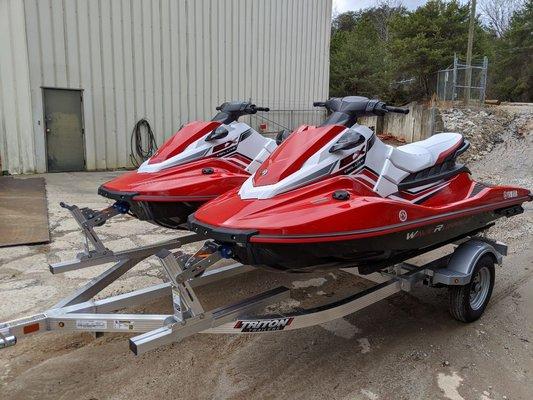 Canno Water Adventures Yamaha Ex Deluxe WaveRunner rentals.