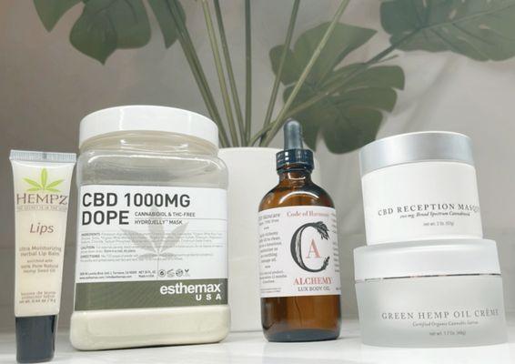 Interested in using CBD products during your facial? CBD is great for people with eczema, rosacea, inflammation etc.