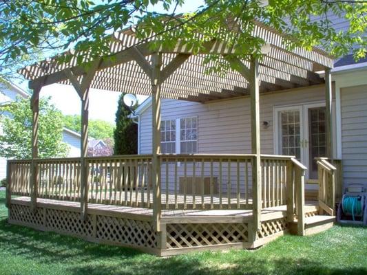 Archadeck custom wood deck with pergola in Springboro Ohio 45066