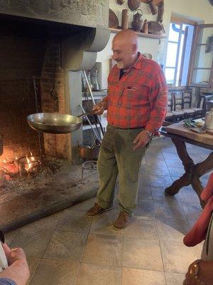 Lunigiana Wine Route - dinner at  the vineyard at the hilltop farmhouse.