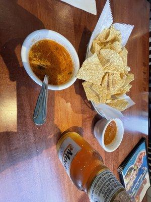 Complimentary sopa , chips and salsa