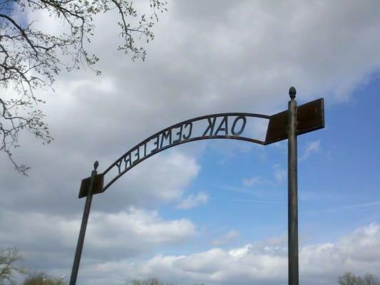 Oak Cemetery