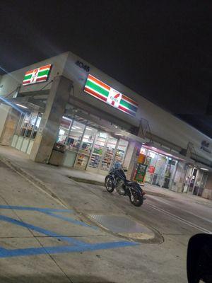 7-Eleven