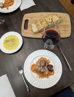 Spaghetti and meatballs with focaccia