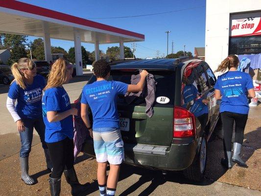 TIDE car wash fundraiser for Hurricane Matthew relief