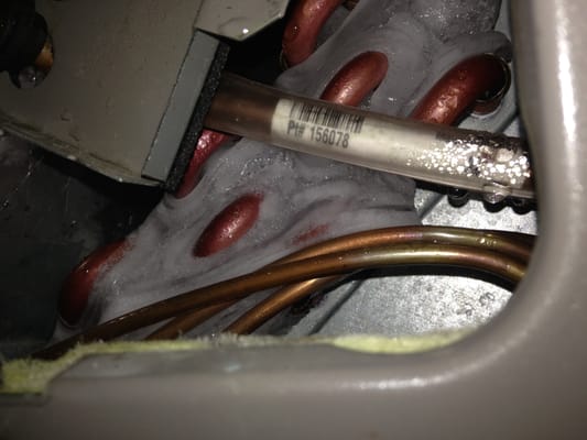 Frozen coils on an AC newly installed by Kevin Herb and K3. An example of the shoddy work they refuse to fix.