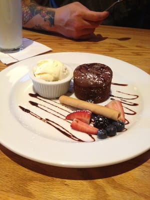 Chocolate molten cake