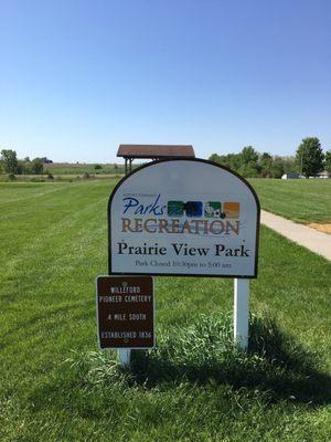 East Lake path goes over to this little park on the other side of the interstate