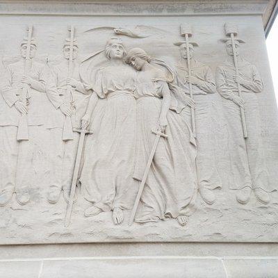 relief created by Charles Dodd 1924 (west)