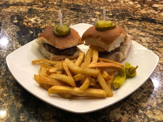 Beef sliders with fries