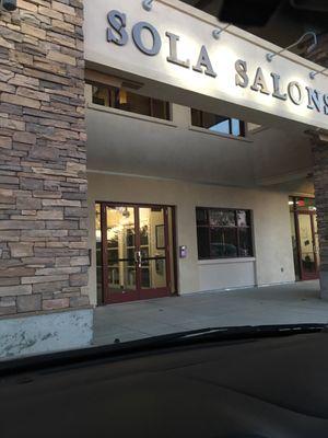 Sola Salon