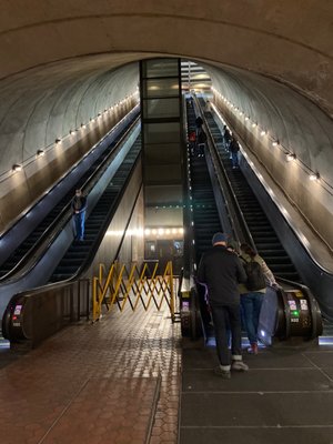 Rosslyn Metro Station