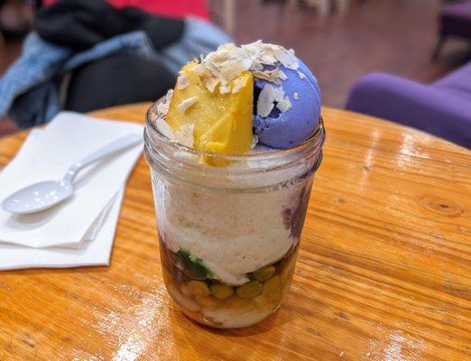 Halo Halo