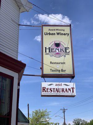 Henke Winery