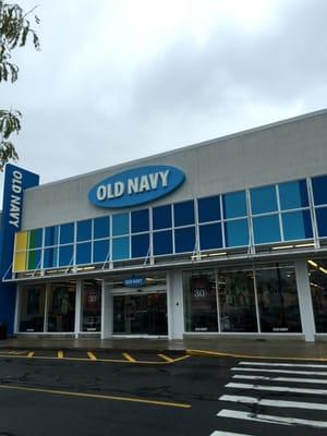 Dedham Old Navy -- Dedham Mall : 340 Providence Highway, Dedham         Storefront