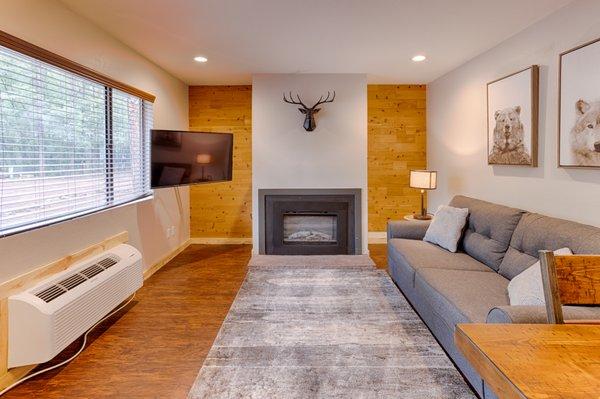 Living room--2 queen cabin.