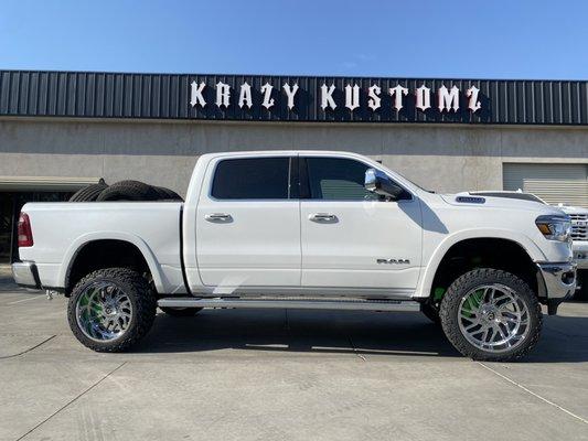 2022 Ram lift, powder coat, rims and tires