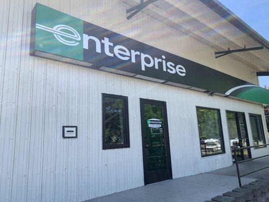 Enterprise Truck Rental office in Salem, OR