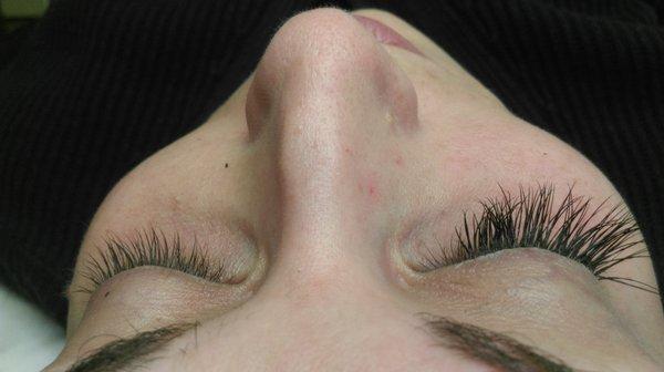 Lash Extensions by Teresa