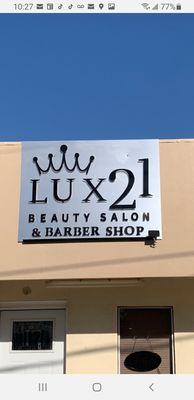 LUX 21 Beauty & Barber Salon